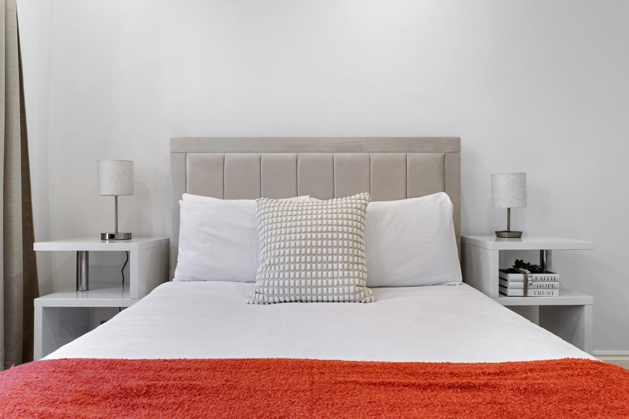 The High Street Kensington Boutique Apartment London Bagian luar foto